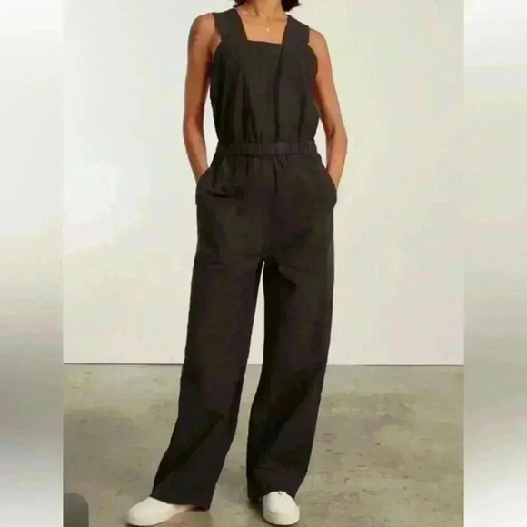 Everlane Women's Jumpsuit Fatigue Sleeveless Black Cotton Pockets size 4 - Picture 1 of 16